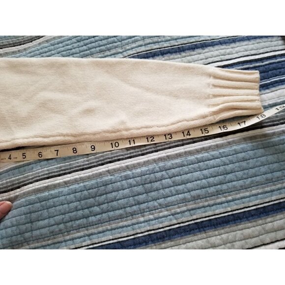 SIDE SLIT TURTLENECK EYELET DETAIL SWEATER SANDSTONE CREAM WOMENS SIZE SMALL - Picture 9 of 10